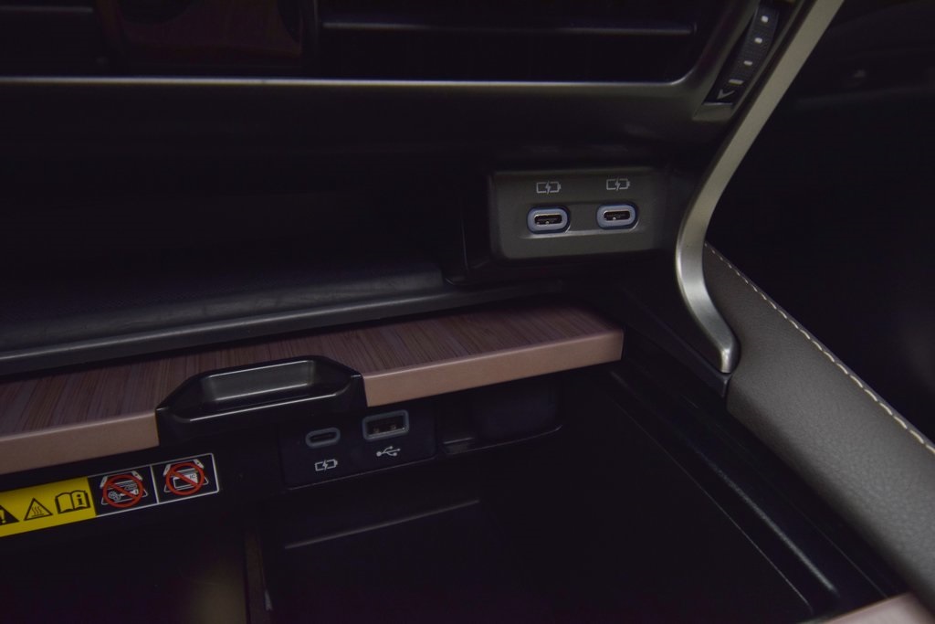 used 2023 Lexus RX car, priced at $51,500