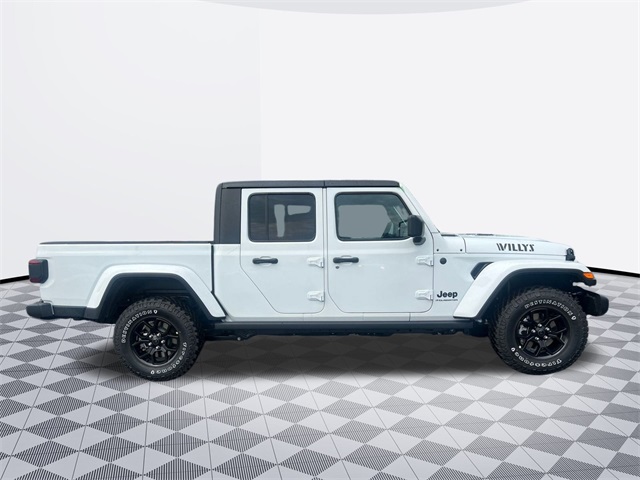 new 2025 Jeep Gladiator car, priced at $47,347