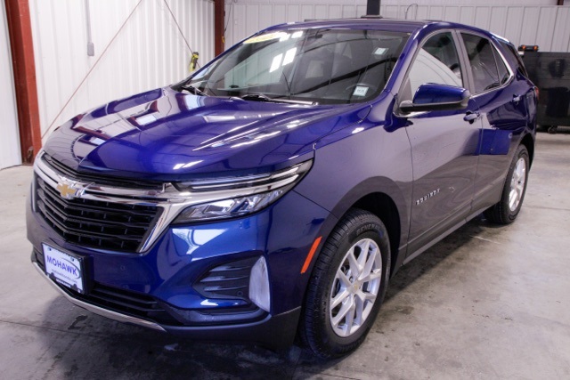 used 2022 Chevrolet Equinox car, priced at $22,570