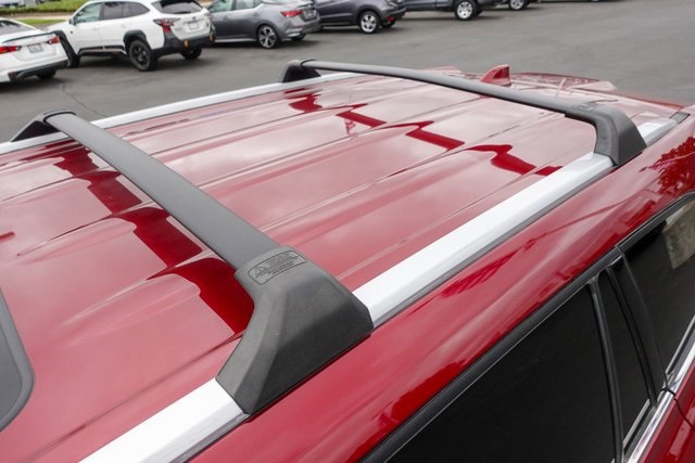 used 2022 Toyota Highlander car, priced at $33,188
