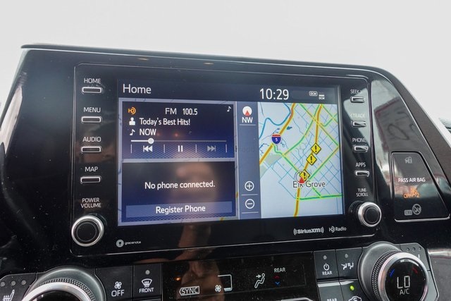 used 2022 Toyota Highlander car, priced at $33,188