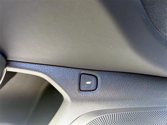 used 2022 Acura RDX car, priced at $35,850