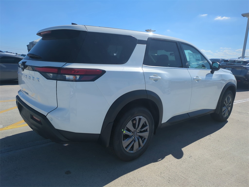 new 2025 Nissan Pathfinder car, priced at $31,475