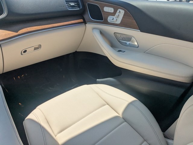 used 2025 Mercedes-Benz GLE car, priced at $55,838