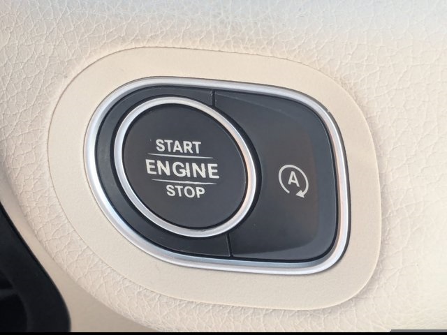 used 2025 Mercedes-Benz GLE car, priced at $55,838