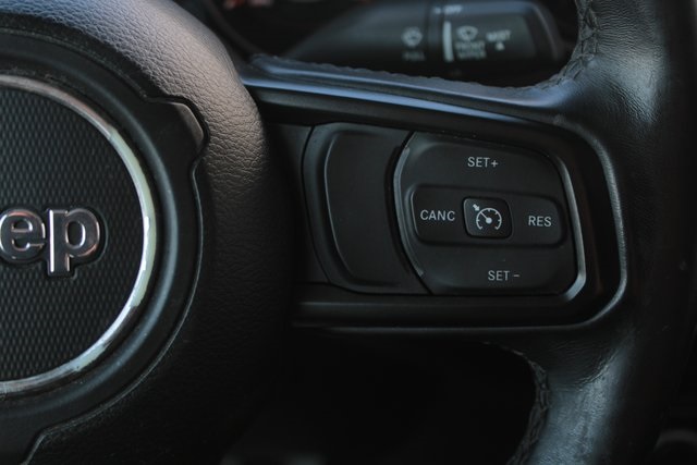 used 2021 Jeep Gladiator car, priced at $31,741