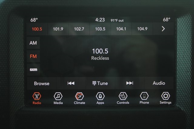 used 2021 Jeep Gladiator car, priced at $31,741