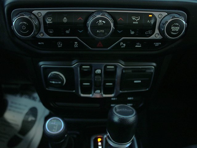used 2021 Jeep Gladiator car, priced at $31,741