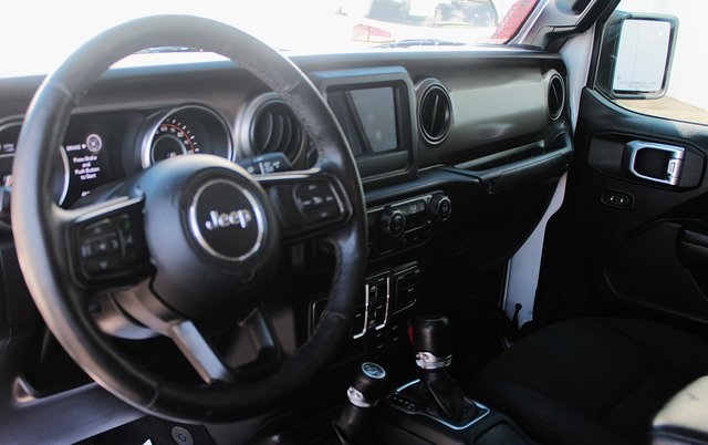 used 2021 Jeep Gladiator car, priced at $31,741