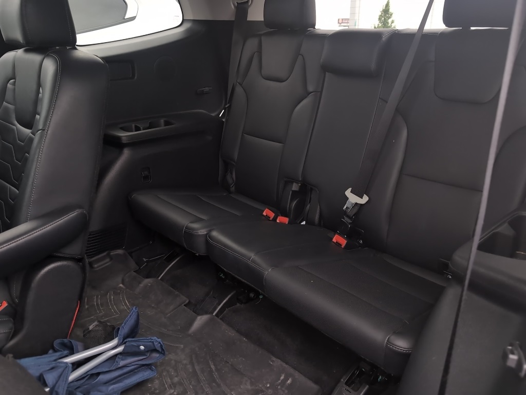 used 2022 Kia Telluride car, priced at $40,000
