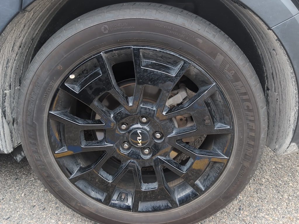 used 2022 Kia Telluride car, priced at $40,000