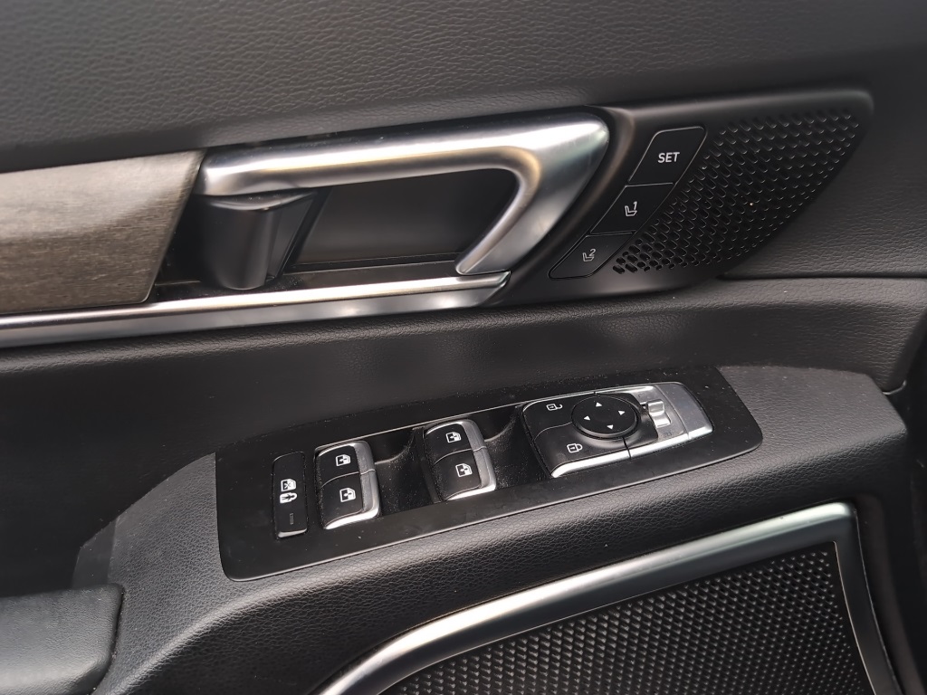 used 2022 Kia Telluride car, priced at $40,000