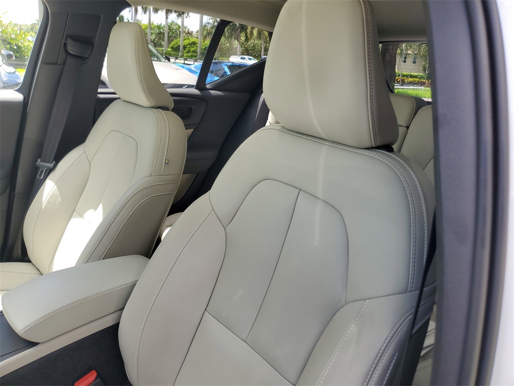 used 2024 Volvo XC40 car, priced at $33,996