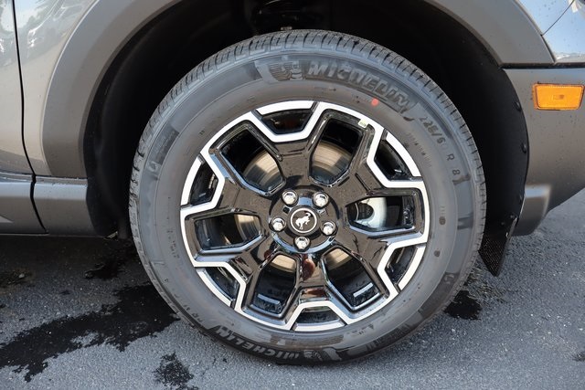 new 2025 Ford Bronco Sport car, priced at $38,862