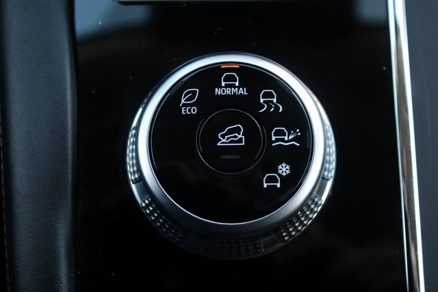 used 2024 Mitsubishi Outlander car, priced at $25,636