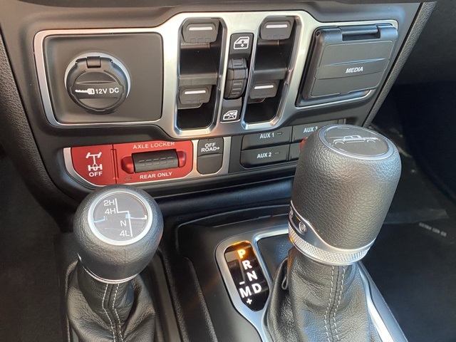 new 2025 Jeep Gladiator car, priced at $42,894