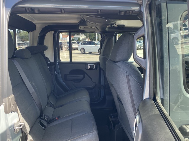 new 2025 Jeep Gladiator car, priced at $42,894