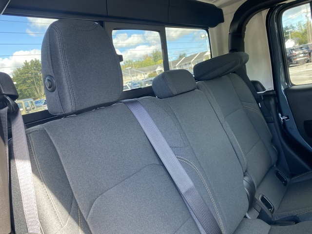 new 2025 Jeep Gladiator car, priced at $42,894