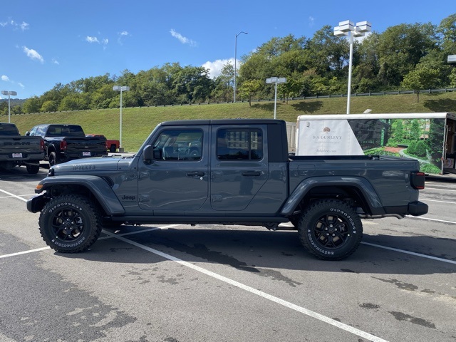 new 2025 Jeep Gladiator car, priced at $42,894