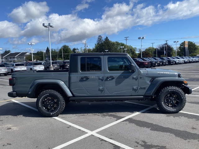 new 2025 Jeep Gladiator car, priced at $42,894
