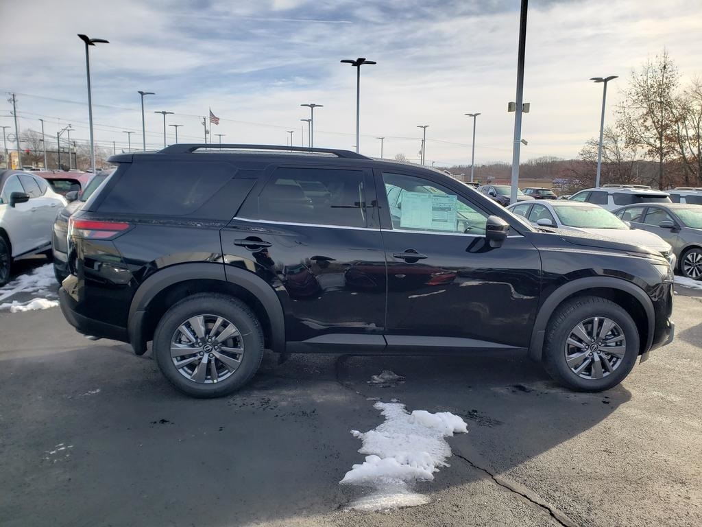 new 2025 Nissan Pathfinder car, priced at $36,087