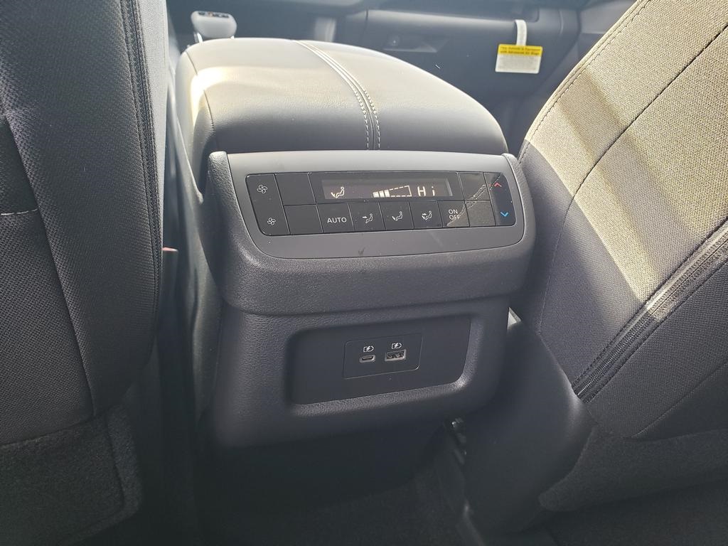 new 2025 Nissan Pathfinder car, priced at $36,087