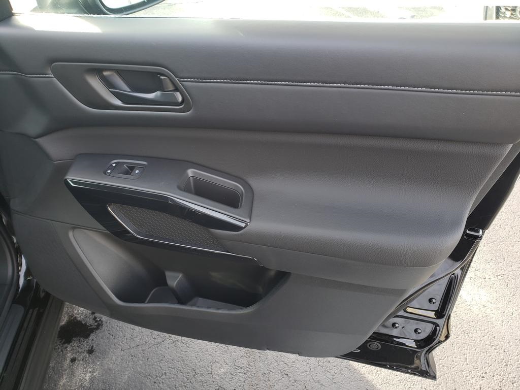 new 2025 Nissan Pathfinder car, priced at $36,087