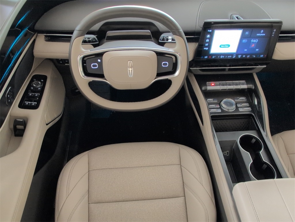 new 2025 Lincoln Nautilus car, priced at $53,026