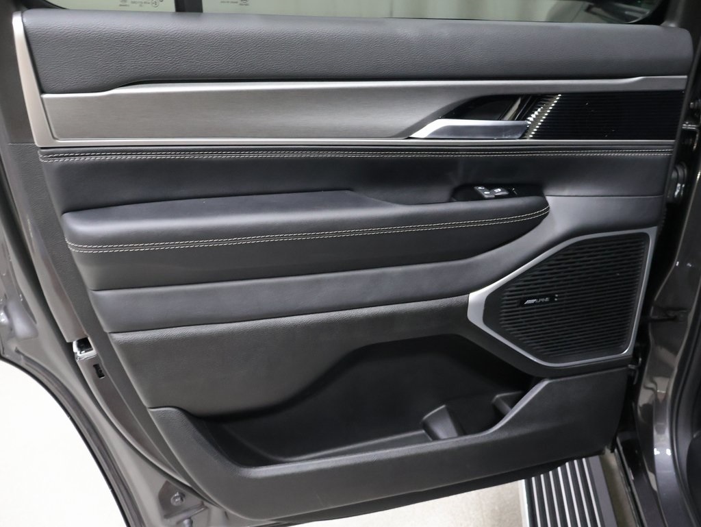 new 2025 Jeep Wagoneer car, priced at $77,325