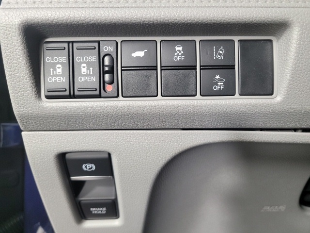 used 2018 Honda Odyssey car, priced at $18,988