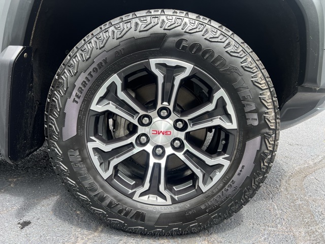 used 2024 GMC Canyon car, priced at $41,500