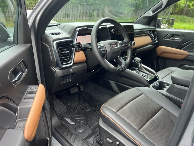 used 2024 GMC Canyon car, priced at $41,500