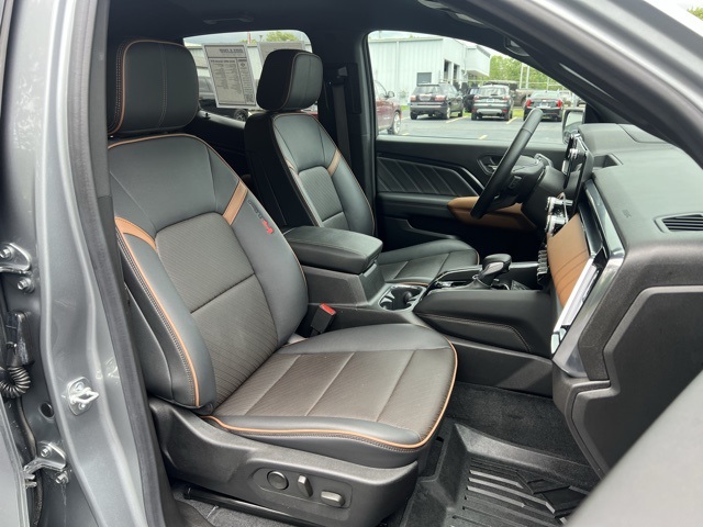 used 2024 GMC Canyon car, priced at $41,500