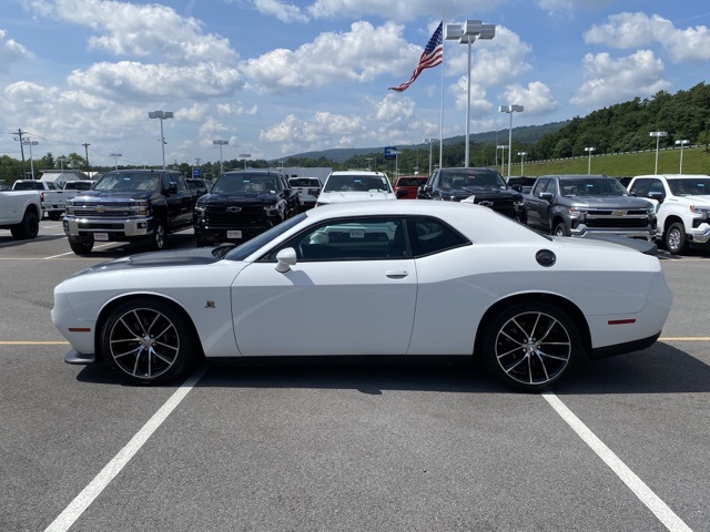 used 2015 Dodge Challenger car, priced at $28,955