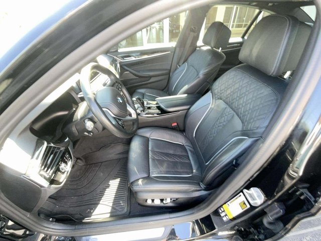 used 2022 BMW 5-Series car