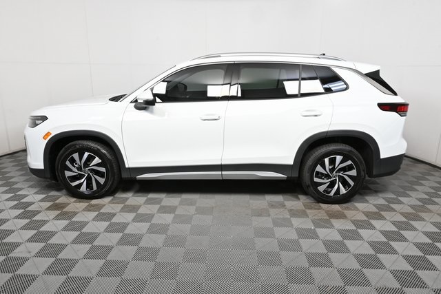 new 2025 Volkswagen Tiguan car, priced at $32,501