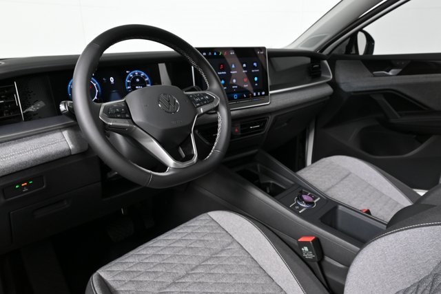 new 2025 Volkswagen Tiguan car, priced at $32,501