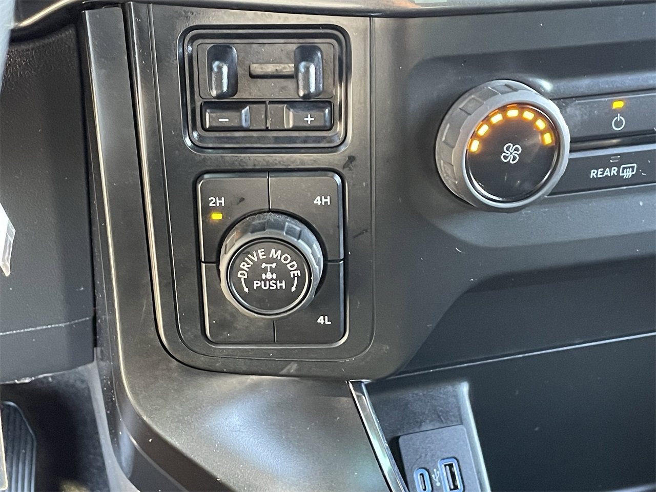 used 2022 Ford F-150 car, priced at $34,999