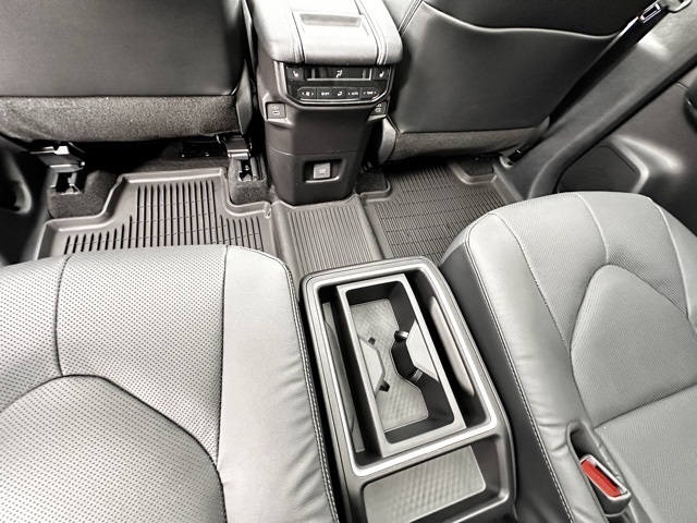 new 2025 Toyota Grand Highlander Hybrid car