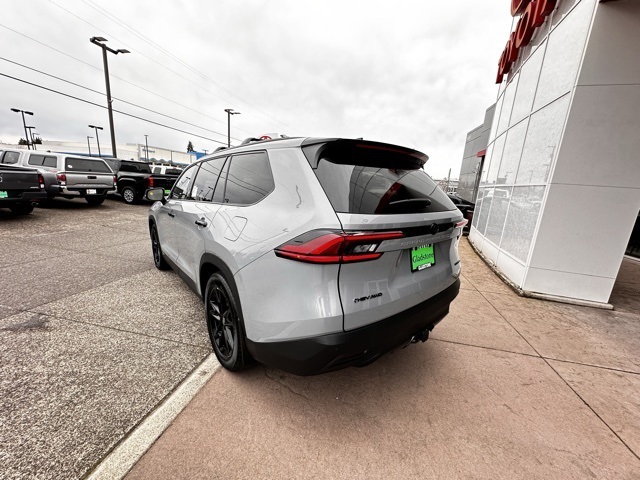 new 2025 Toyota Grand Highlander Hybrid car