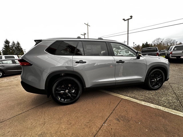 new 2025 Toyota Grand Highlander Hybrid car