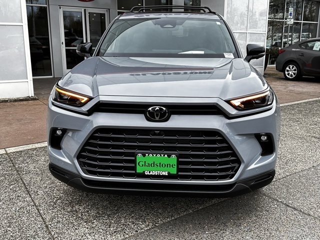 new 2025 Toyota Grand Highlander Hybrid car