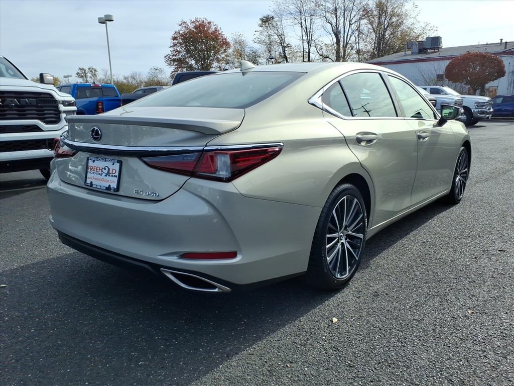 used 2022 Lexus ES car, priced at $30,900