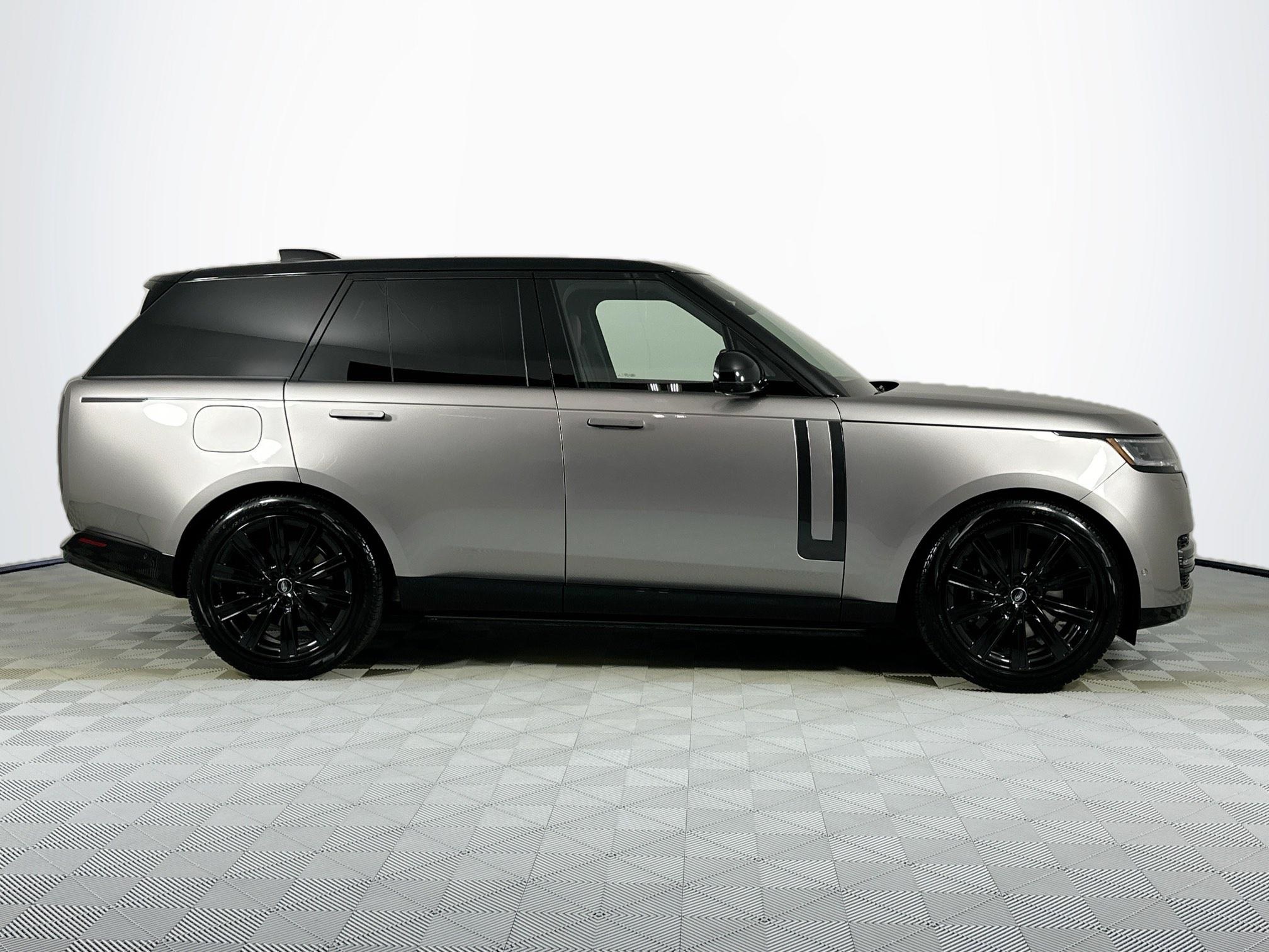 new 2025 Land Rover Range Rover Plug-In Hybrid car, priced at $153,100