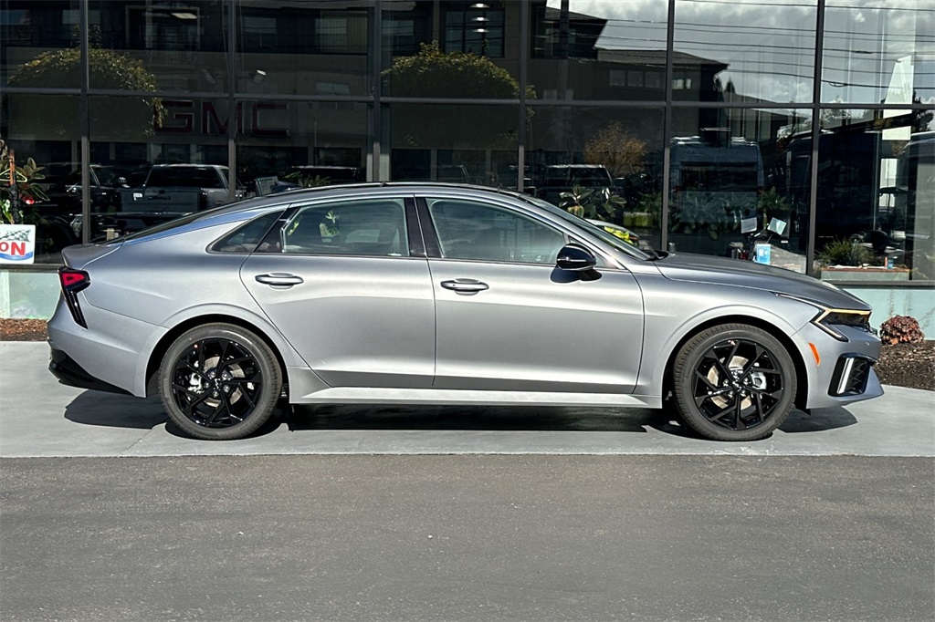 new 2026 Kia K5 car, priced at $34,280