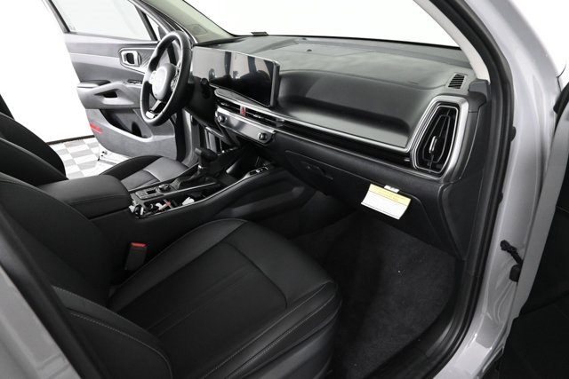 new 2025 Kia Sorento car, priced at $35,927