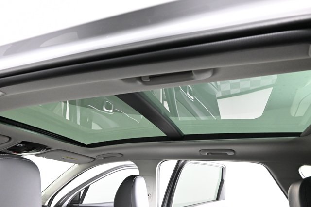 new 2025 Kia Sorento car, priced at $35,927