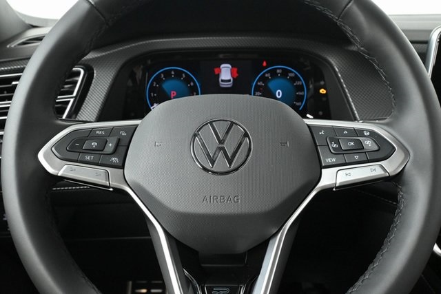 new 2025 Volkswagen Atlas Cross Sport car, priced at $54,098