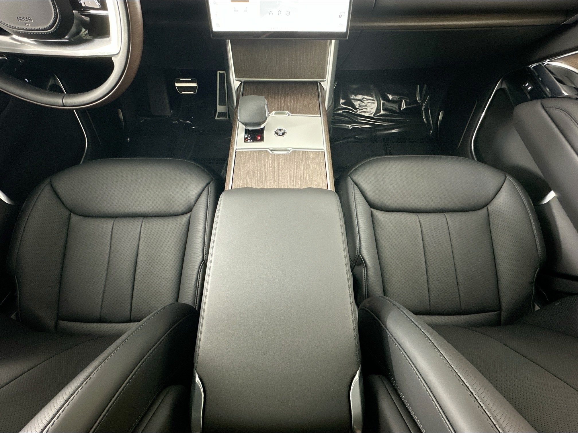 new 2025 Land Rover Range Rover car, priced at $139,975
