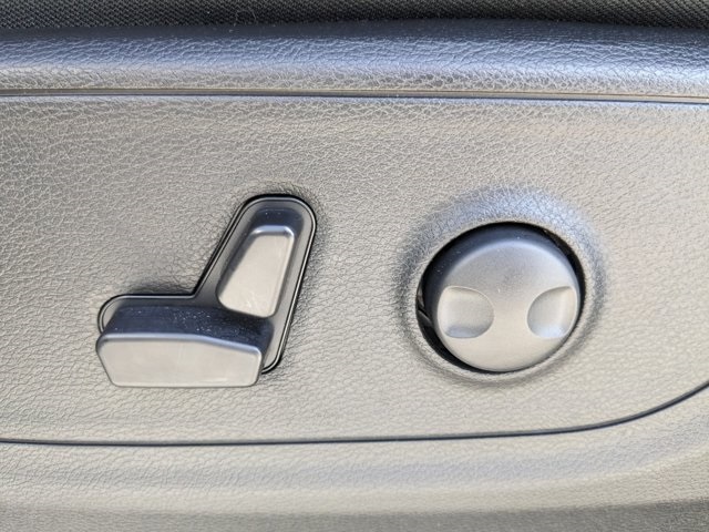new 2025 Ram 1500 car, priced at $53,278
